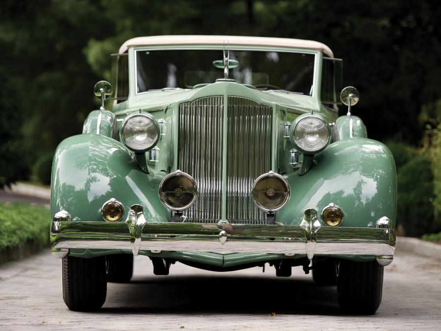  Packard Twelve Coupe Roadster 1936 года  (фото 9 из 16)